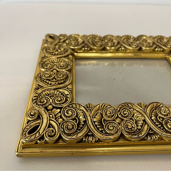 Gold Ornate Picture Frame - Picture 3 of 7